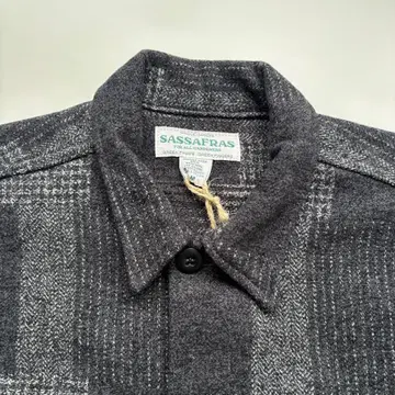 SASSAFRAS 체크 무늬 울 셔츠 M 사이즈