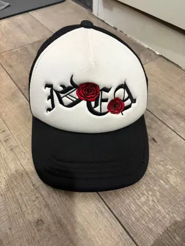 IDEASWAM 장미 자수 캡 프리 사이즈