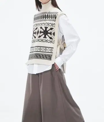 새상품급 주카 ZUCCA 카우 패턴 니트 베스트 M 사이즈