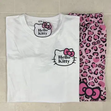 헬로키티 돈키 한정판 반팔 상하의 세트 룸웨어 레오파드 무늬 핑크 L