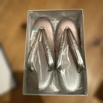 [ 미사용 새상품 ] 라메 믹스 핑크 조리