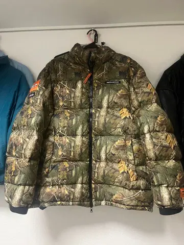 heron preston 다운 카모 패턴