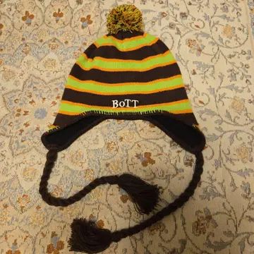 BoTT 태슬 폼 비니