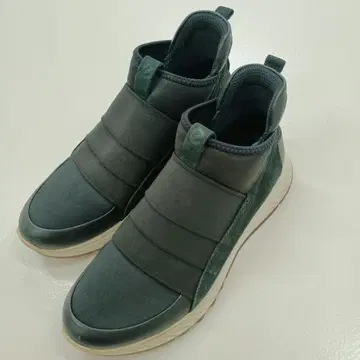 레어 사이즈!! ECCO 블랙 슬립온 부츠