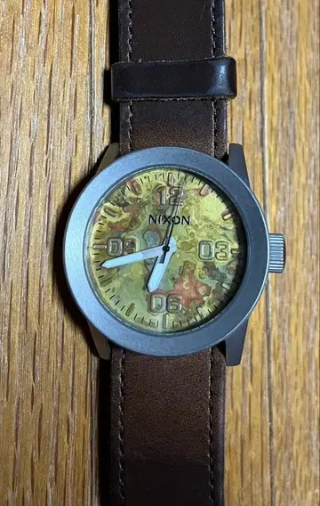 NIXON 프라이빗 아날로그 시계 레어