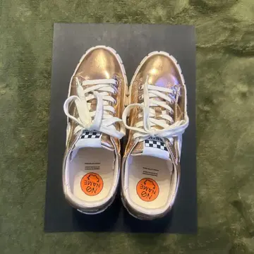 NO NAME 로즈 골드 스니커즈