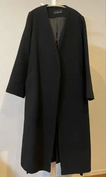 M-PREMIER 블랙 롱 코트 34