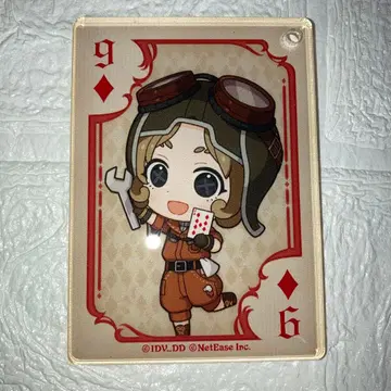 제5인격 기계공 트레이시 레즈닉 카드놀이 아크릴 키링