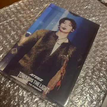 ATEEZ TOWARDS THE LIGHT MINGI 민기 에이티즈