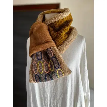 [ 머플러 타입 ] tarte tambourine 넥워머 미나 원단 사용