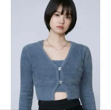 EMODA 샤기 컴팩트 롱 슬리브 트윈 세트 블루