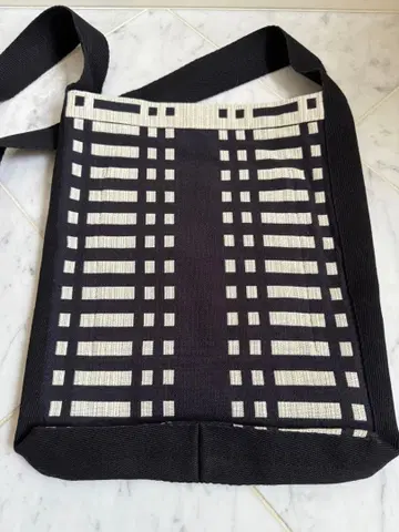 [ 새상품 ] 요한나 그리클센 리버서블 숄더백