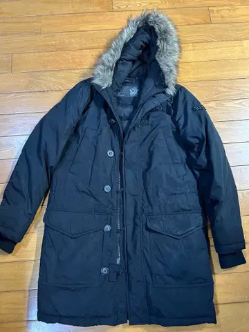 블랙 다운 자켓 퍼 후드 포함