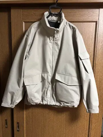 GU 윈드프루프 스탠드 카라 블루종 카키