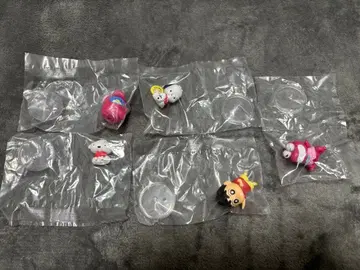 짱구는 못말려(크레용 신짱) x 산리오 가챠가챠