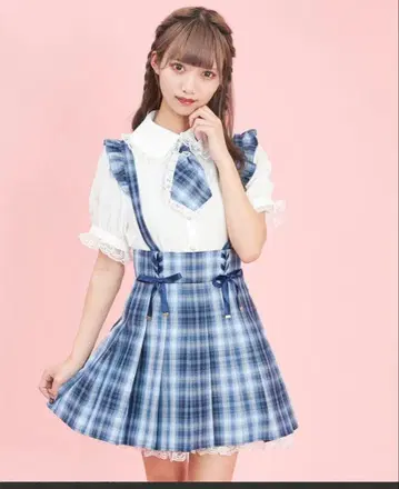 시착만 한 상품 시크릿허니 레이스업 플리츠 멜빵 스커트 사이즈 2