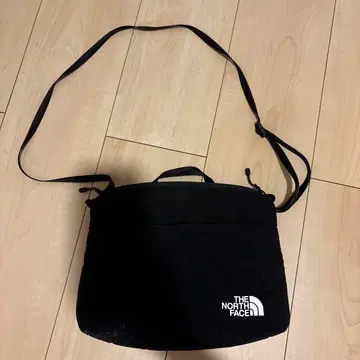 THE NORTH FACE 블랙 숄더백