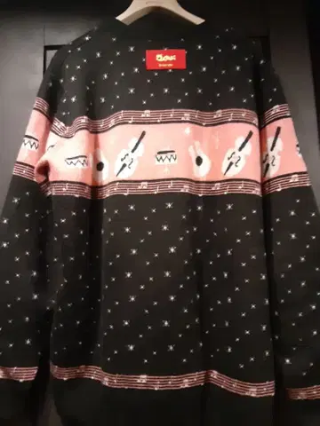 CREAMSODA 악기 패턴 니트 스웨터 블랙 핑크 XL 로카빌리