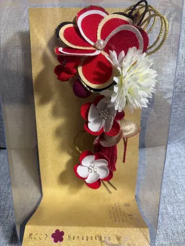 꽃 장식 빨간색 화이트 태슬 포함