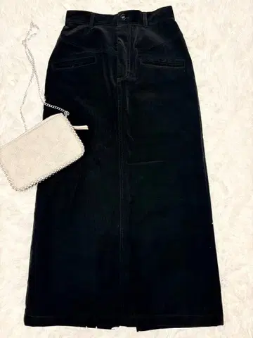 새상품급 더블 스탠다드 가죽풍 깊은 슬릿 스커트 정가 35,200엔