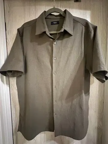 Theory 반팔 셔츠 L 사이즈