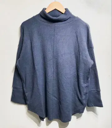 할메크 리브 긴팔 터틀넥 스웨터 네이비 겨울 의류 미인백화 LL