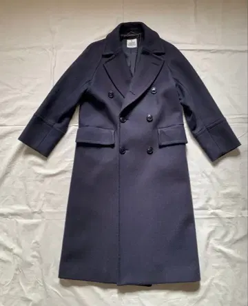 애로우즈 네이비 더블 브레스트 롱 코트