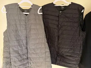 유니클로 울트라 라이트 다운 2세트 그레이 블랙 베스트 M 사이즈