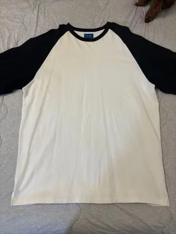 BEAMS 긴팔 티셔츠