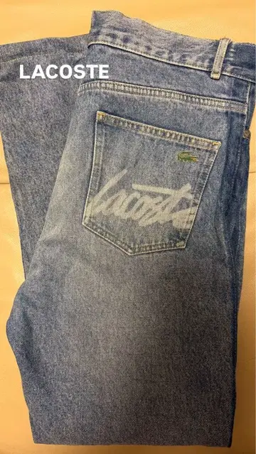 LACOSTE 로고 데님 팬츠 라이트 블루