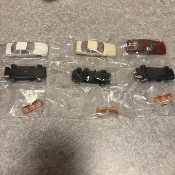 1/64 스케일 도요타 소아라 (Z20형) 미니카 세트