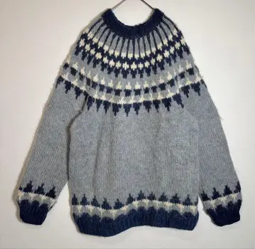 노르딕 울 스웨터