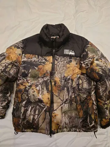 FIRST DOWN 카모플라쥬 다운 자켓 SM