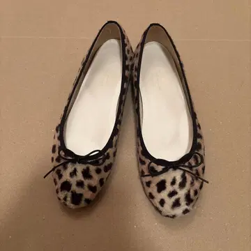 그린 라벨 릴랙싱 플랫슈즈 24.5cm