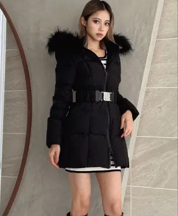 [택 포함 새상품] GYDA GYGY 벨트 포함 롱 다운 코트