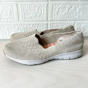 스케쳐스 슬립온 펌프스 와이드 핏 24.5