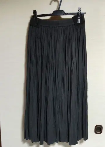 [ UNTITLED ] 스웨이드 롱 스커트