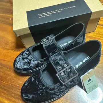 니코앤드 오리지널 와이드 스트랩 스니커즈