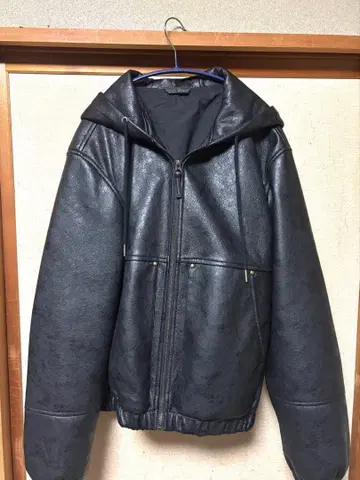 ZARA 후드 부착 크롭 가죽 자켓