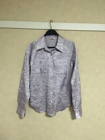 THROW 연보라 크레이프 가공 긴팔 셔츠