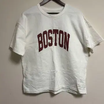 BOSTON 프린트 아이보리 T셔츠