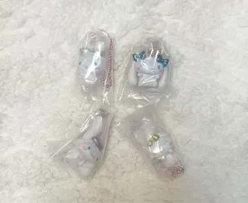 시나모롤 귀에 매달린 마스코트 카가야키 ver.