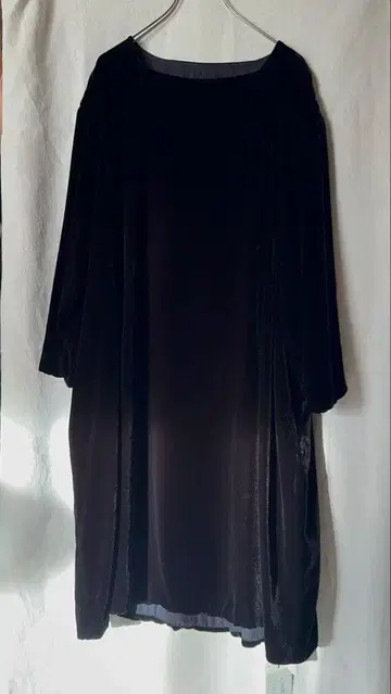 CHEZ VIDALENC 실크 벨벳 드레스