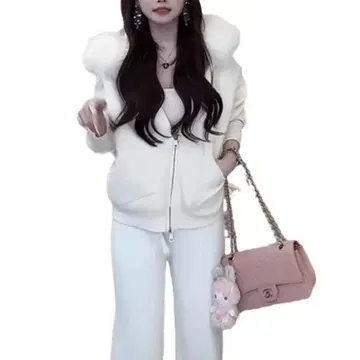 [ 당일 발송 ] SHEIN 퍼 후드티 니트 스웨터 화이트