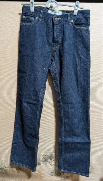 GAP 스트레이트핏 다크 데님