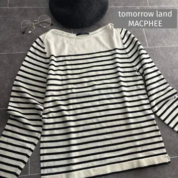 새상품급 투모로우랜드 맥피 보더 니트 T