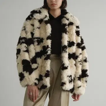 정품 CLANE COW BOA BLOUSON