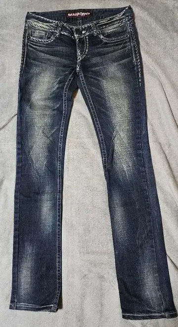 GRASSHOPPER 다크 블루 스키니 데님