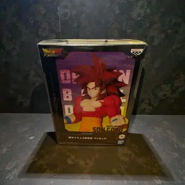 초사이어인 4 손오공 피규어