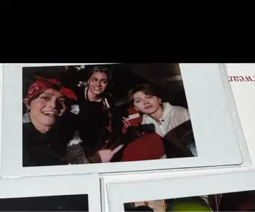 레지스탕스 폴라로이드